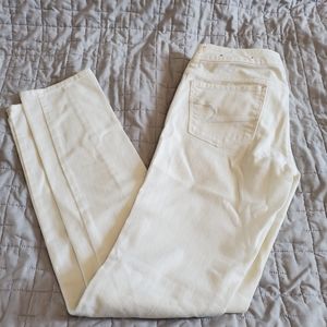 American Eagle White Jeans!